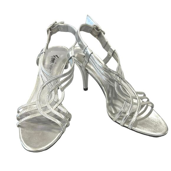 FIONi nights silver faux leather strapy sandal. Size 6 - Picture 1 of 9